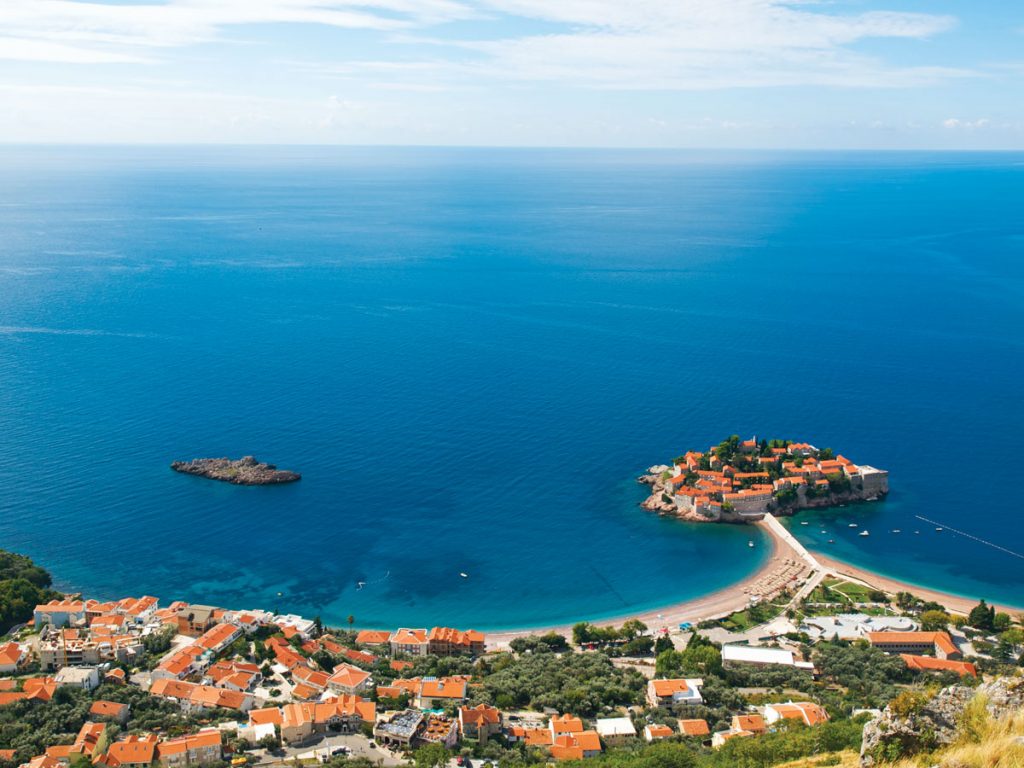 Montenegro_Bond-movie_Sveti-Stefan