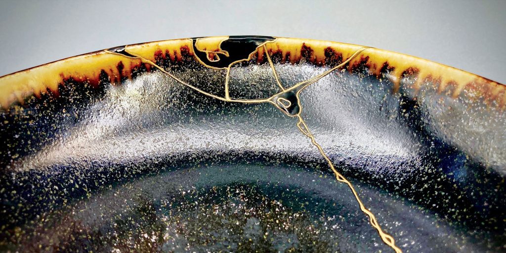 Kintsugi-Pottery-5