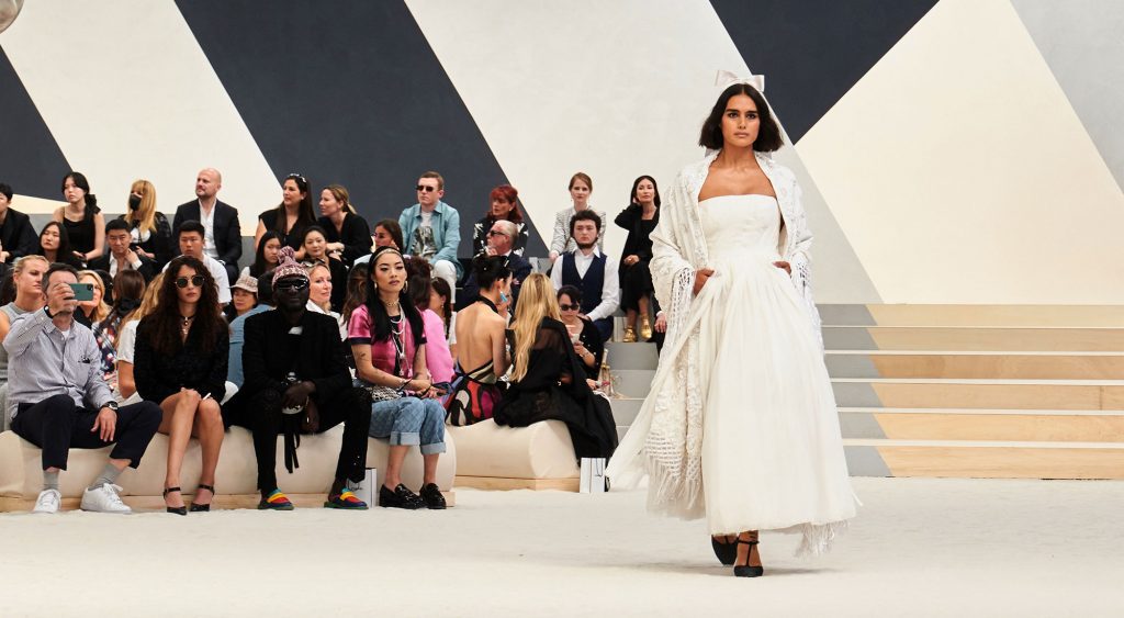 chanel_fw_2022_23-15